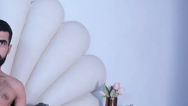 Snapshot of Ethan__Walker chatting on October 26, 2025, 12:27 pm Ethan Walker online show from October 26, 2025, 12:27 pm