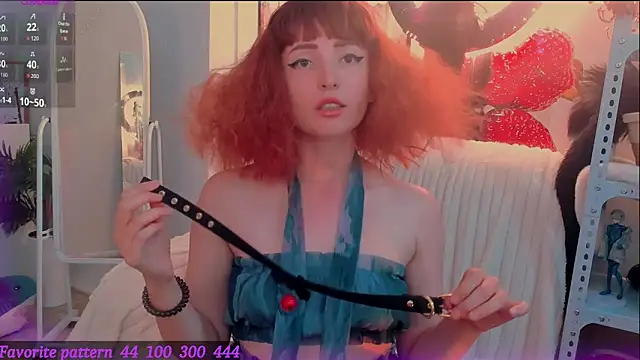 Toxic Ellies online show from June 7, 2026, 1:49 pm