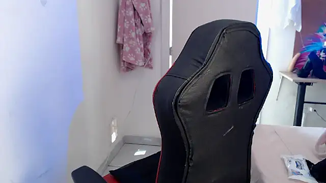 Snapshot of Maximesex chatting on November 4, 2025, 1:26 pm Maximesex online show from November 4, 2025, 1:26 pm