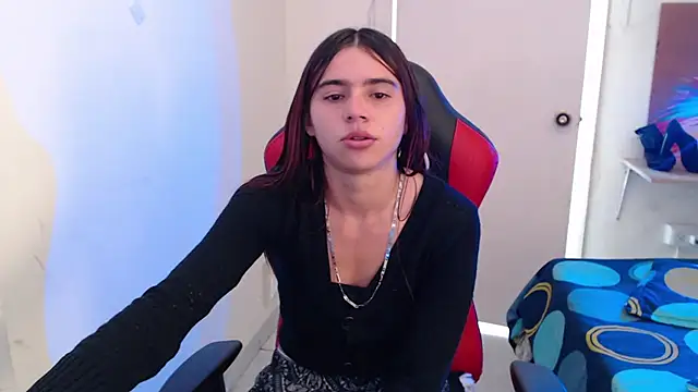 Snapshot of Maximesex chatting on November 27, 2025, 1:33 pm Maximesex online show from November 27, 2025, 1:33 pm