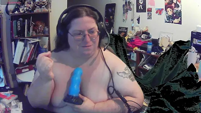 ShibariTurtleDuck online show from May 19, 2026, 2:35 pm