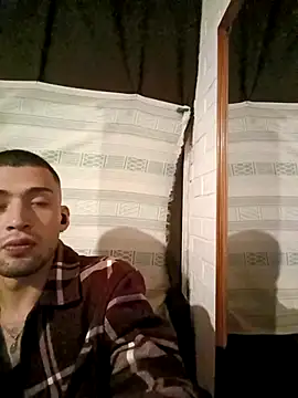 Suggarwhite18CM online show from November 1, 2025, 6:41 am