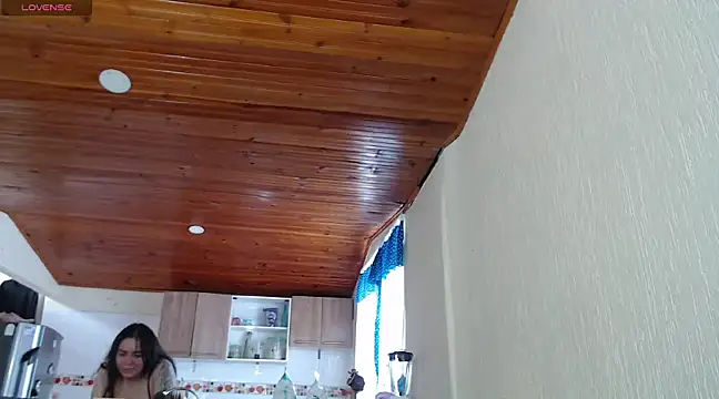 Snapshot of Cuty_sexy_hot chatting on March 18, 2025, 5:44 pm Cuty sexy hot online show from March 18, 2025, 5:44 pm