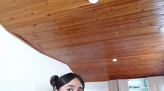 Snapshot of Cuty_sexy_hot chatting on February 21, 2025, 2:38 pm Cuty sexy hot online show from February 21, 2025, 2:38 pm