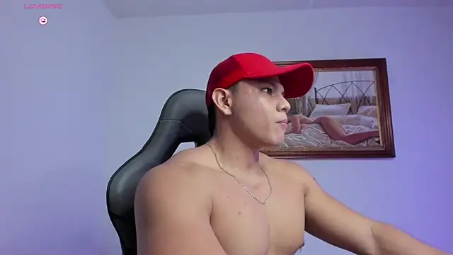 RoyConstance online show from April 20, 2026, 3:53 am