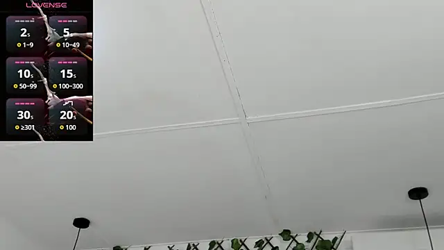 Snapshot of valentina_0_ chatting on November 19, 2025, 8:53 pm valentina 0 online show from November 19, 2025, 8:53 pm