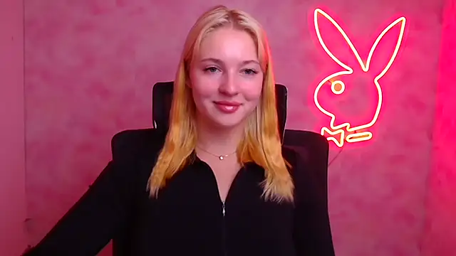 Milka kiss  online show from September 25, 2025, 11:27 am