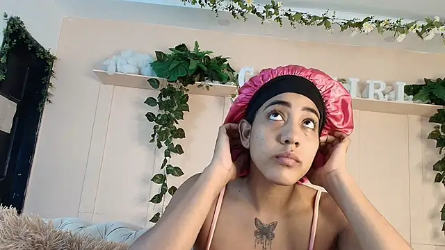 Snapshot of flavia_cruz chatting on May 23, 2026, 12:15 pm flavia cruz online show from May 23, 2026, 12:15 pm
