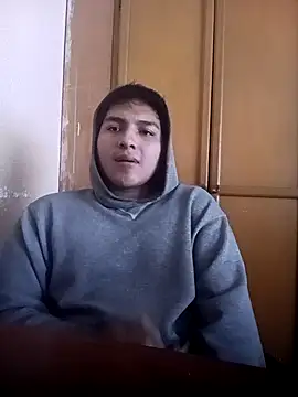 LoganFinds online show from November 11, 2025, 6:36 pm