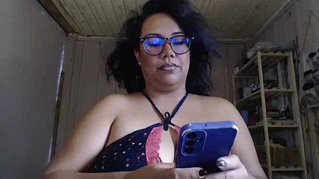 Snapshot of rainhavenus2024 chatting on December 21, 2025, 7:59 pm rainhavenus2024 online show from December 21, 2025, 7:59 pm