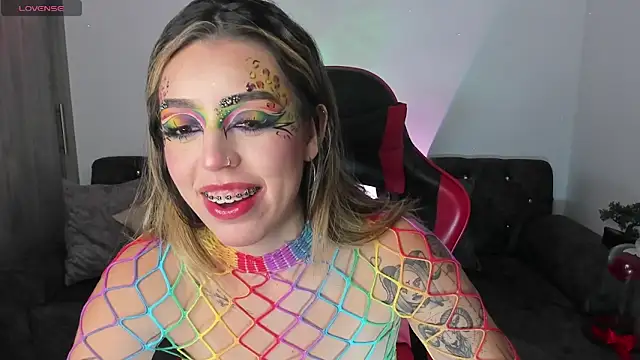 Snapshot of zoee_jackson chatting on November 9, 2025, 3:54 am zoee jackson online show from November 9, 2025, 3:54 am