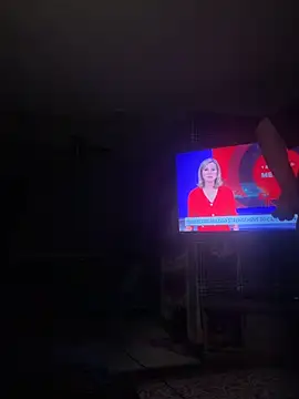 matte36  online show from October 27, 2025, 4:02 am