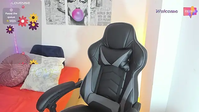 Snapshot of MEGANTARLY09 chatting on January 23, 2025, 10:54 pm MEGANTARLY09 online show from January 23, 2025, 10:54 pm