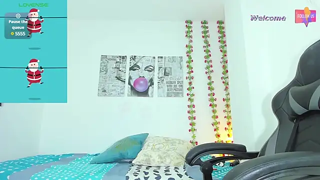 Snapshot of MEGANTARLY09 chatting on December 28, 2024, 3:04 am MEGANTARLY09 online show from December 28, 2024, 3:04 am