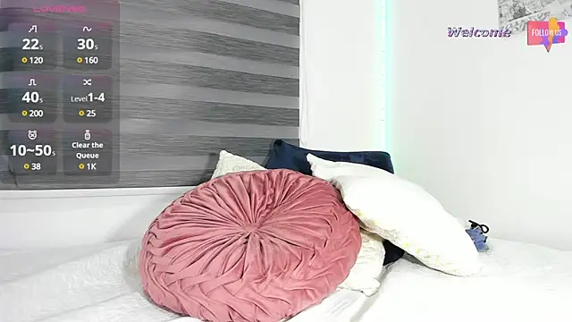 Snapshot of MEGANTARLY09 chatting on March 14, 2025, 3:04 am MEGANTARLY09 online show from March 14, 2025, 3:04 am