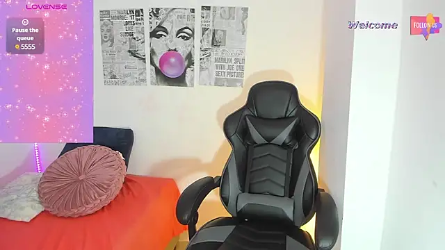 Snapshot of MEGANTARLY09 chatting on February 7, 2025, 12:31 am MEGANTARLY09 online show from February 7, 2025, 12:31 am