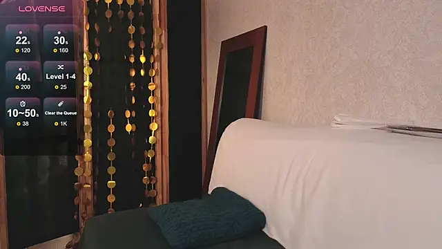 Snapshot of Nora_Adamss chatting on December 16, 2025, 6:39 am Nora Adamss online show from December 16, 2025, 6:39 am