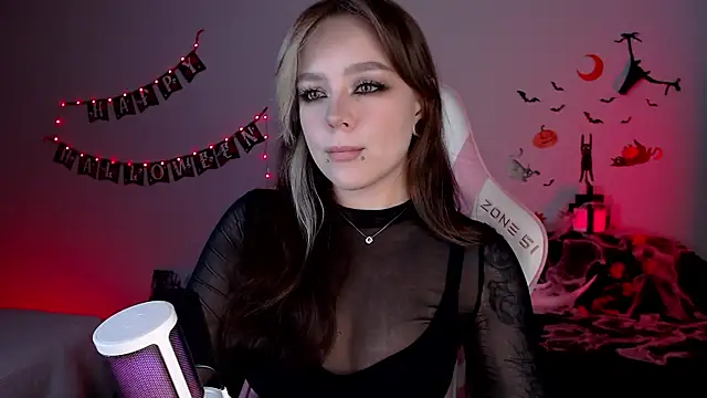 Snapshot of meowceline chatting on October 27, 2025, 5:14 pm meowceline online show from October 27, 2025, 5:14 pm