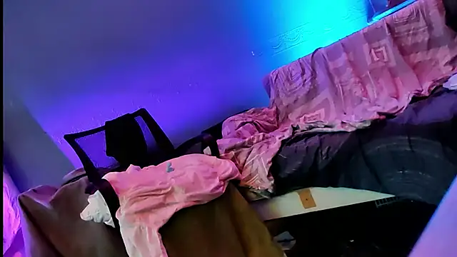 wowmelikez online show from March 22, 2025, 4:45 am