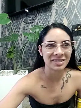 NicoleEsposito online show from February 28, 2026, 12:38 pm