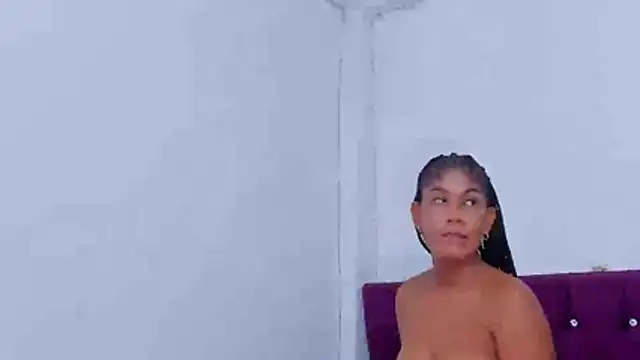 AlisonJaimes online show from February 11, 2026, 9:03 pm