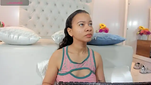 brithany rousee online show from September 9, 2025, 12:03 pm