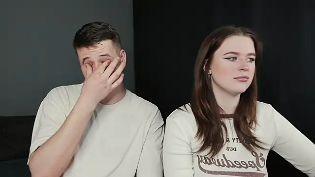 Snapshot of Pinku_kitsune chatting on March 14, 2025, 11:11 pm Pinku kitsune online show from March 14, 2025, 11:11 pm