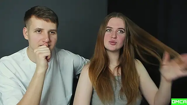 Pinku kitsune online show from November 9, 2025, 2:59 am