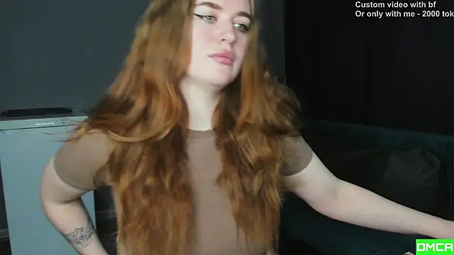 Pinku kitsune online show from January 14, 2026, 3:43 am