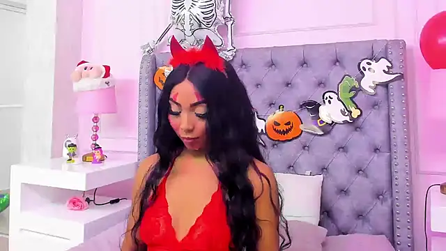 Snapshot of HaileeRoberts chatting on October 30, 2025, 12:47 pm HaileeRoberts online show from October 30, 2025, 12:47 pm