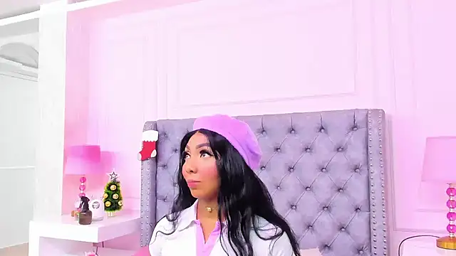 Snapshot of HaileeRoberts chatting on December 4, 2025, 12:26 pm HaileeRoberts online show from December 4, 2025, 12:26 pm