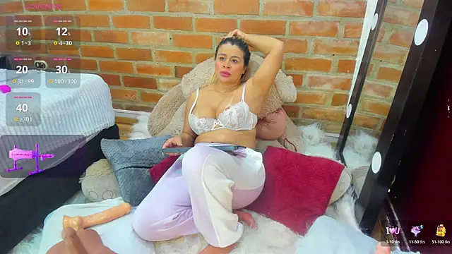 Dulcex69 online show from February 22, 2026, 10:17 am