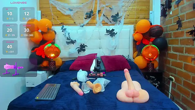 Snapshot of Dulcex69 chatting on October 24, 2025, 10:03 am Dulcex69 online show from October 24, 2025, 10:03 am