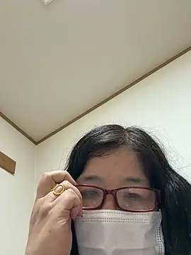 ryoko6681 online show from April 19, 2026, 6:10 pm