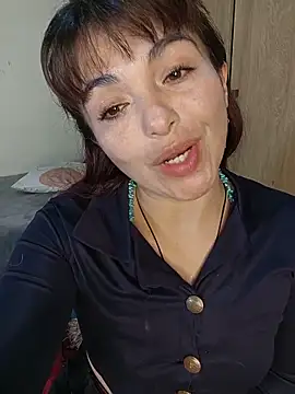 Winona-miu online show from May 13, 2026, 5:53 pm