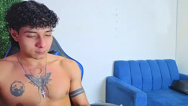 Demitryo online show from June 10, 2026, 5:36 pm