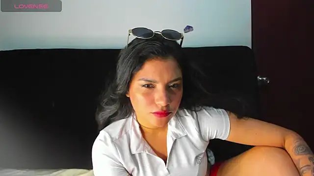 Snapshot of lolaa_staars chatting on May 13, 2026, 9:00 pm lolaa staars online show from May 13, 2026, 9:00 pm