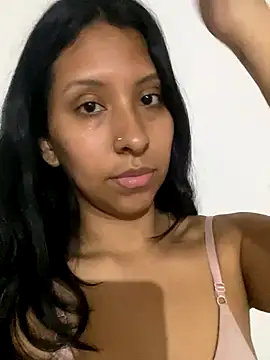 melody2429 online show from December 16, 2025, 4:06 am