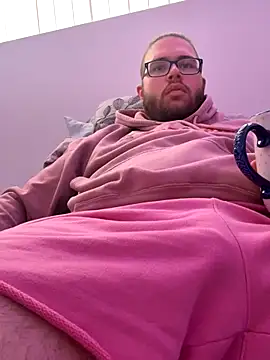 Snapshot of Comfortable_Bite chatting on October 29, 2025, 5:01 pm Comfortable Bite online show from October 29, 2025, 5:01 pm