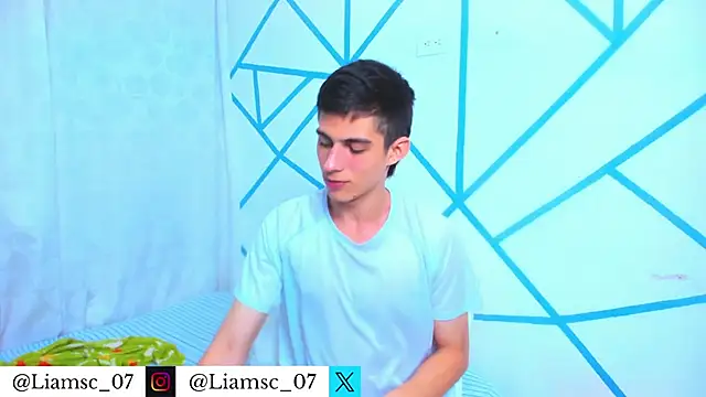 liam scott77 online show from January 8, 2026, 11:33 pm