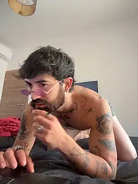 Snapshot of Goosebumps_21 chatting on March 21, 2026, 4:44 pm Goosebumps 21 online show from March 21, 2026, 4:44 pm