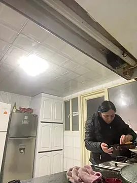 Freya Artemisa online show from April 17, 2026, 10:23 pm