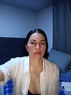 Snapshot of renata_hot1 chatting on June 19, 2026, 2:17 am renata hot1 online show from June 19, 2026, 2:17 am