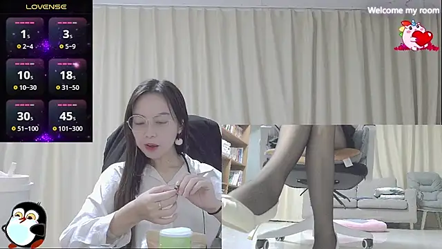 FerFairy online show from December 30, 2024, 3:12 pm