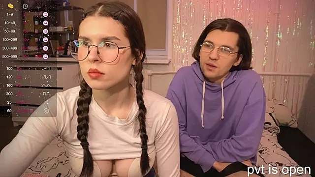 passiondesire  online show from February 12, 2026, 2:50 pm