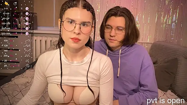 passiondesire  online show from March 4, 2026, 3:42 pm