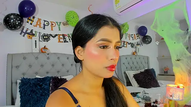 TianaReedd online show from October 21, 2025, 12:26 pm