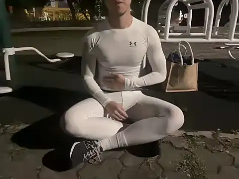 Snapshot of TheDarkPrix chatting on November 7, 2025, 3:16 pm TheDarkPrix online show from November 7, 2025, 3:16 pm