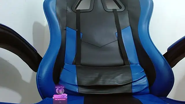 sinay024 online show from March 21, 2026, 3:52 am