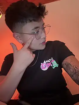 Ashley Chriss online show from January 12, 2025, 7:11 am